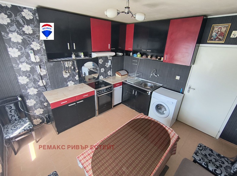 Продава 1-СТАЕН, гр. Русе, Чародейка - Юг, снимка 5 - Апартаменти - 53379031