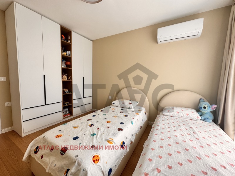 Продава  3-стаен град Пловдив , Остромила , 100 кв.м | 48987092 - изображение [9]