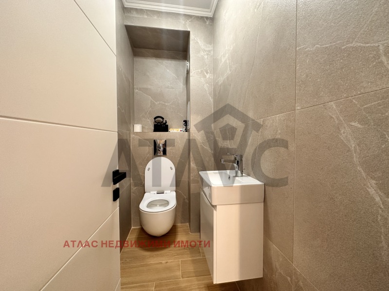 Продава  3-стаен град Пловдив , Остромила , 100 кв.м | 48987092 - изображение [12]