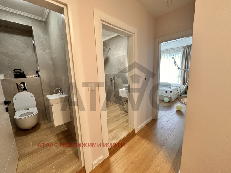 Продава  3-стаен град Пловдив , Остромила , 100 кв.м | 48987092 - изображение [13]