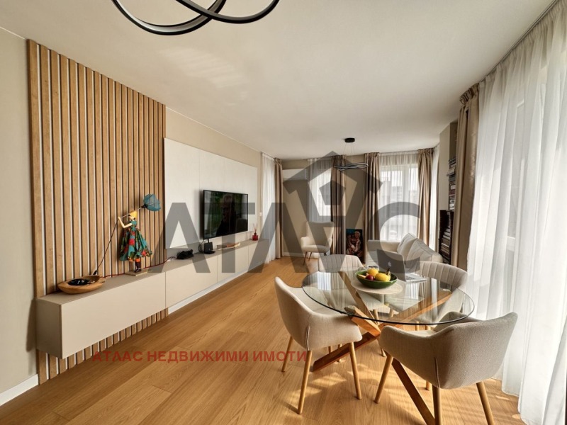 Продава  3-стаен град Пловдив , Остромила , 100 кв.м | 48987092