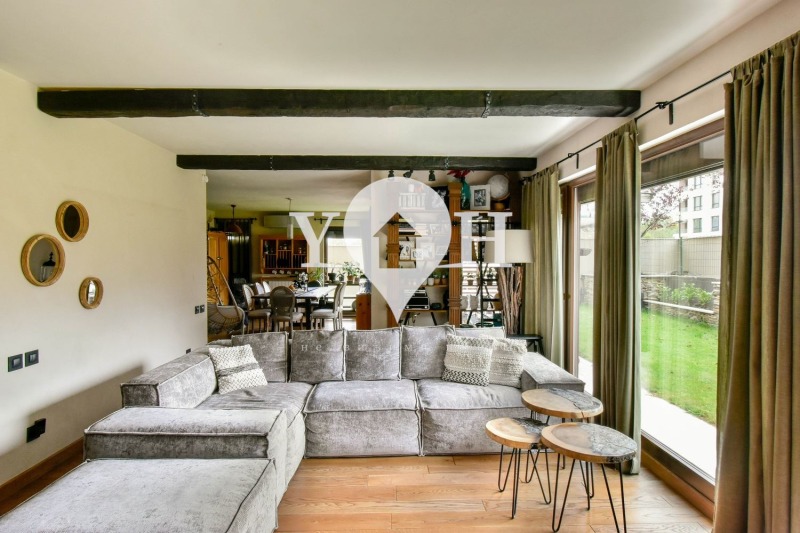 À venda  Casinha Sofia , Manastirski livadi , 187 m² | 96248942