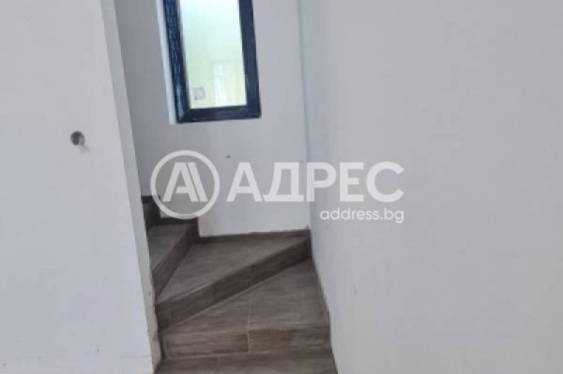 Продава КЪЩА, гр. Варна, м-т Долна Трака, снимка 7 - Къщи - 46733106