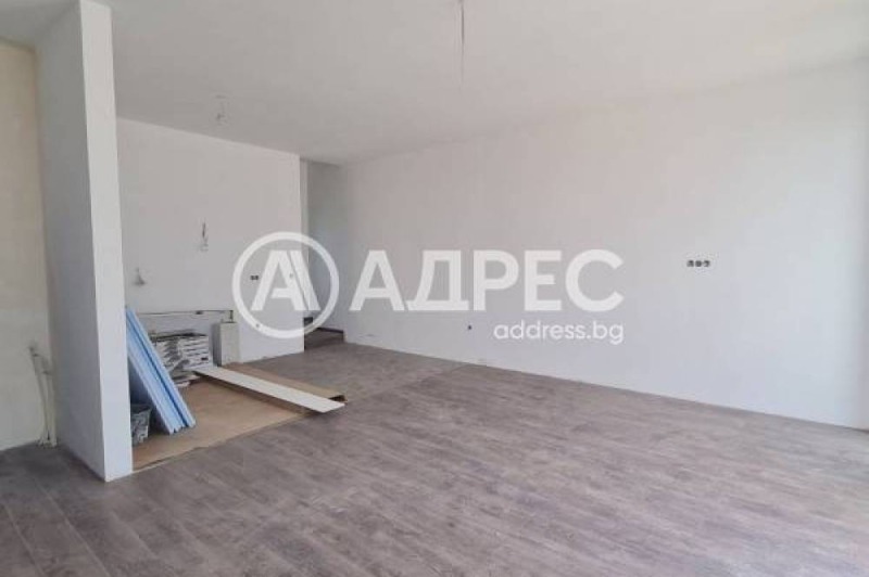 Продава КЪЩА, гр. Варна, м-т Долна Трака, снимка 4 - Къщи - 46733106