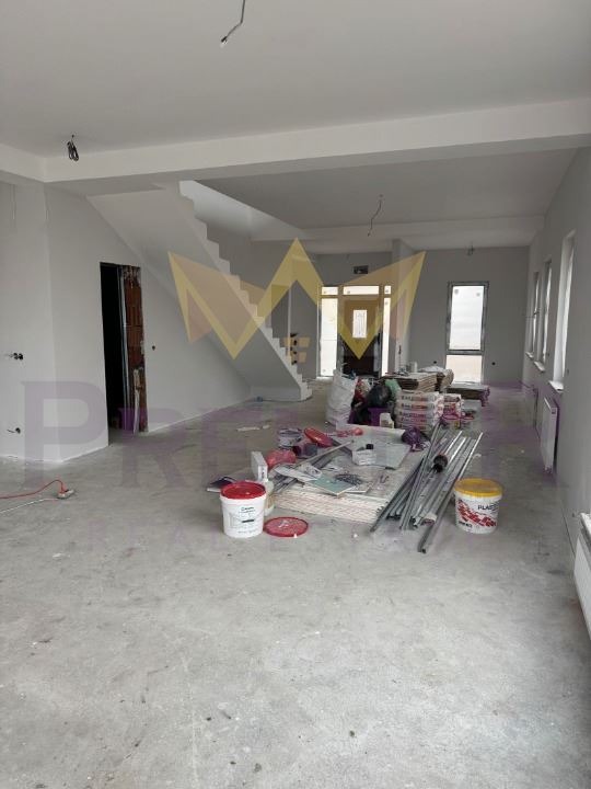 Продава КЪЩА, гр. София, с. Негован, снимка 4 - Къщи - 53150783