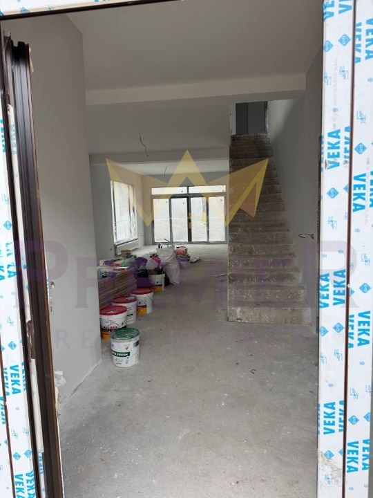 Продава КЪЩА, гр. София, с. Негован, снимка 11 - Къщи - 53150783