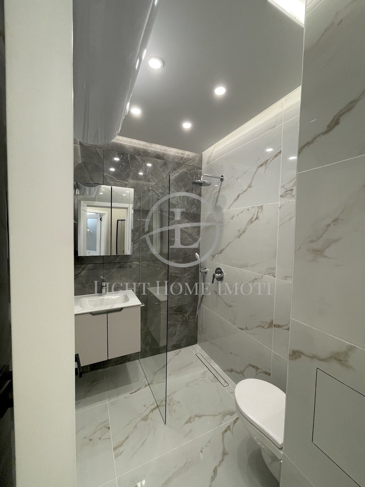 Продава 2-СТАЕН, гр. Пловдив, Остромила, снимка 8 - Апартаменти - 55005065