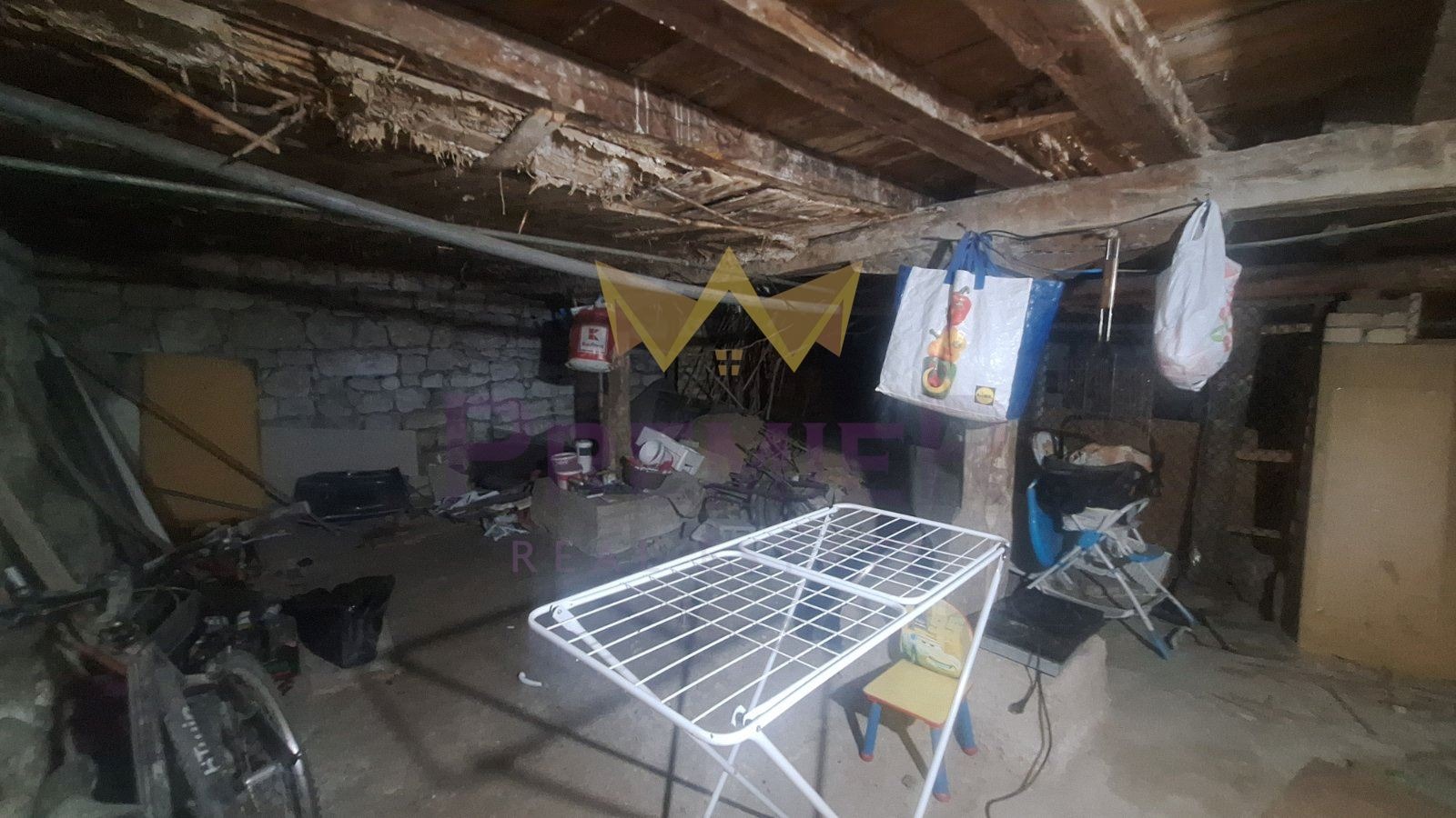 Продава КЪЩА, гр. Провадия, област Варна, снимка 13 - Къщи - 53721648