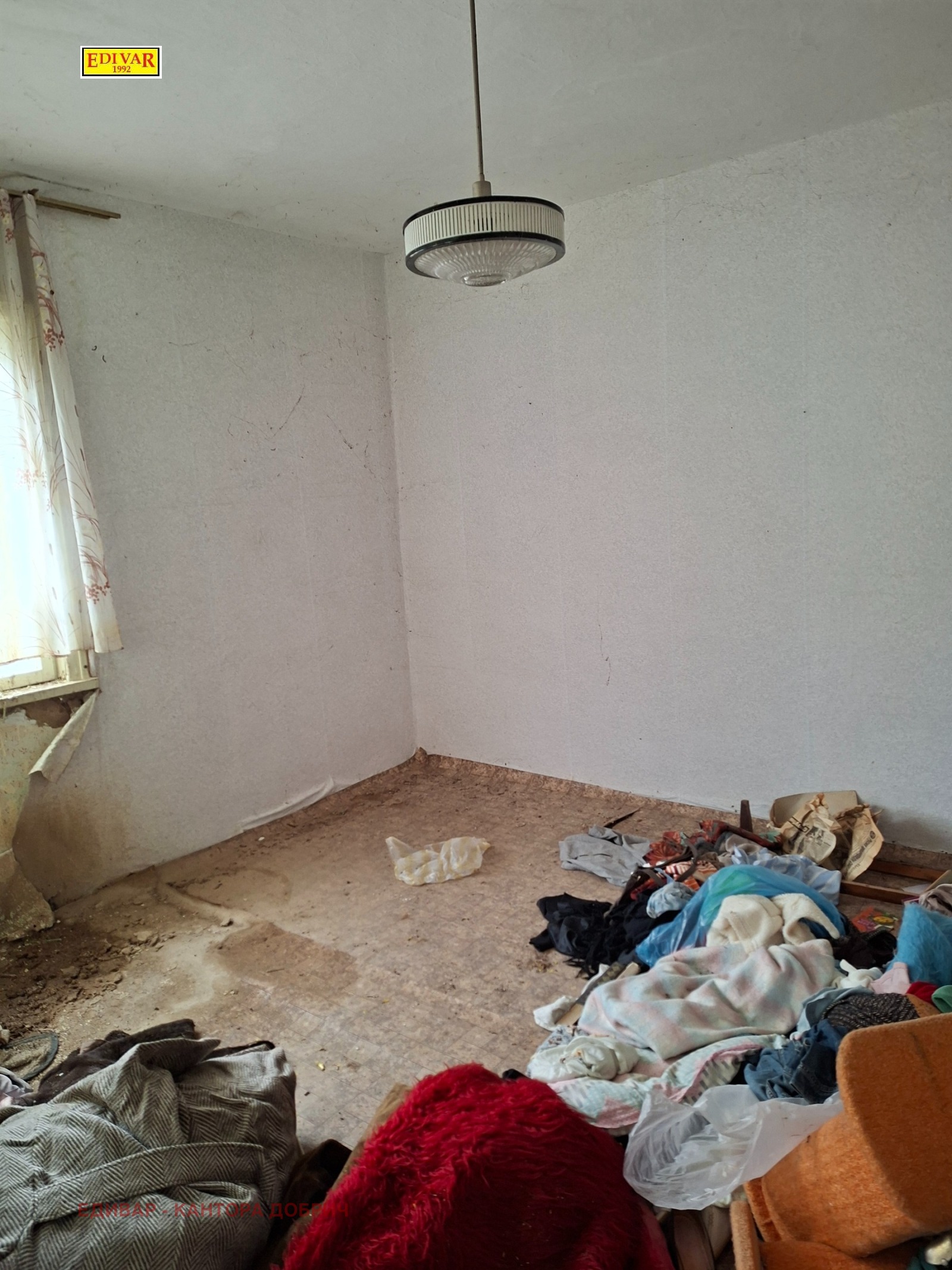 Продава КЪЩА, гр. Генерал Тошево, област Добрич, снимка 3 - Къщи - 53898164