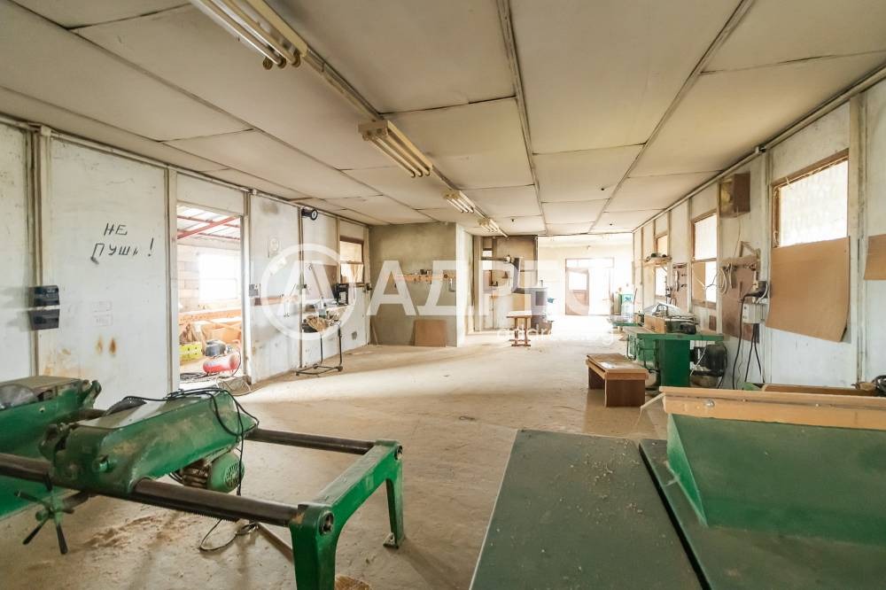 Продава ПРОМ. ПОМЕЩЕНИЕ, гр. Варна, с. Звездица, снимка 8 - Производствени сгради - 55098638