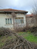 Продава КЪЩА, гр. Генерал Тошево, област Добрич, снимка 2