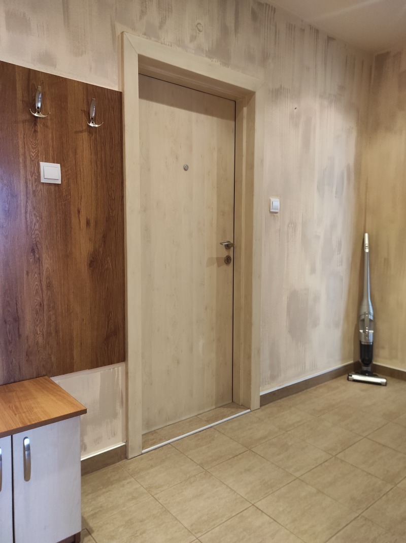 Продава  1-стаен град Перник , Изток , 46 кв.м | 48463569 - изображение [9]