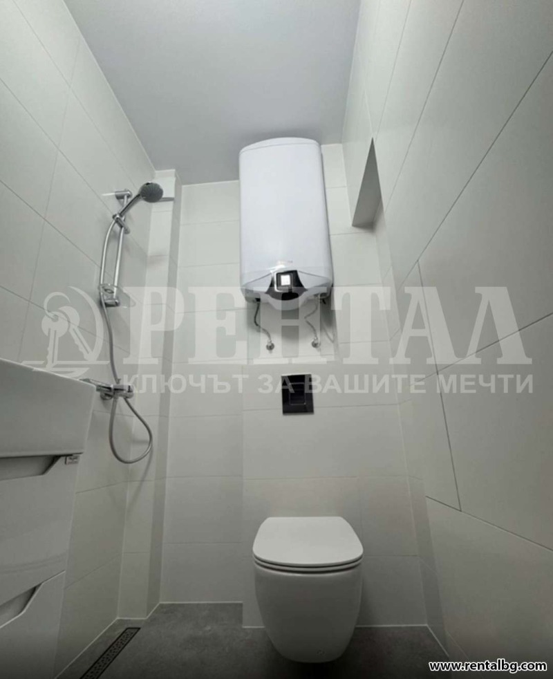 En venta  1 dormitorio Plovdiv , Tsentar , 40 metros cuadrados | 97550720 - imagen [17]