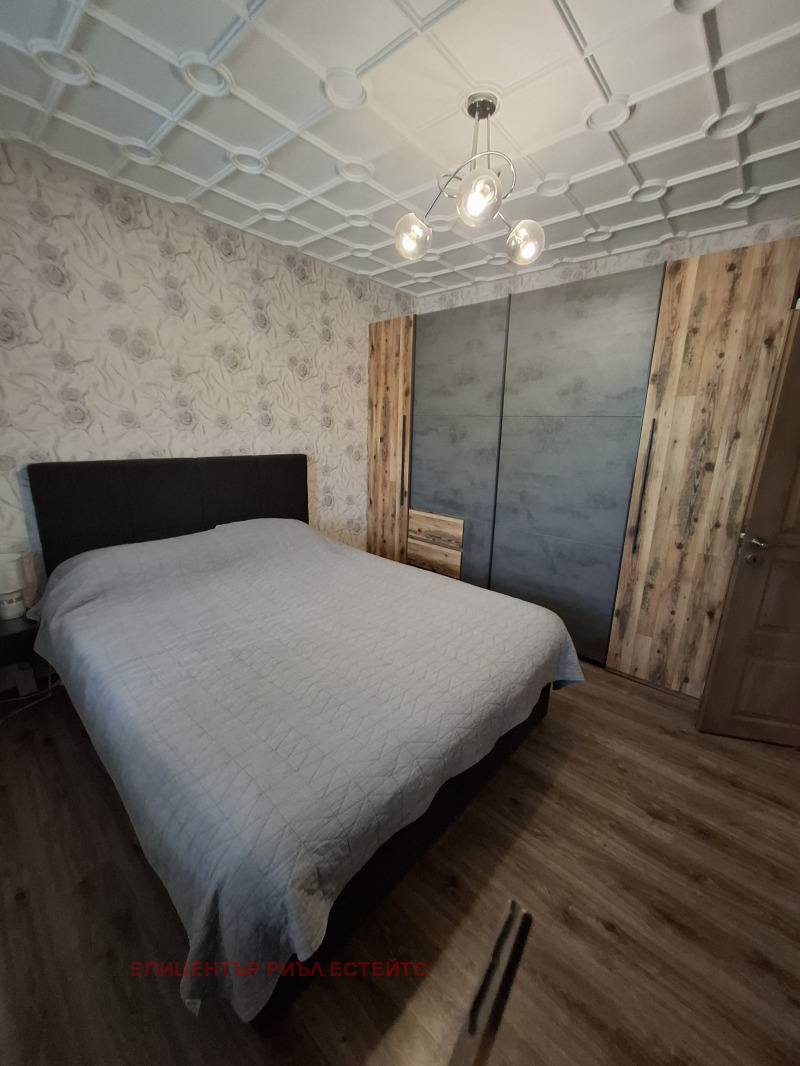 Продава  2-стаен град Перник , Мошино , 66 кв.м | 81621726 - изображение [4]