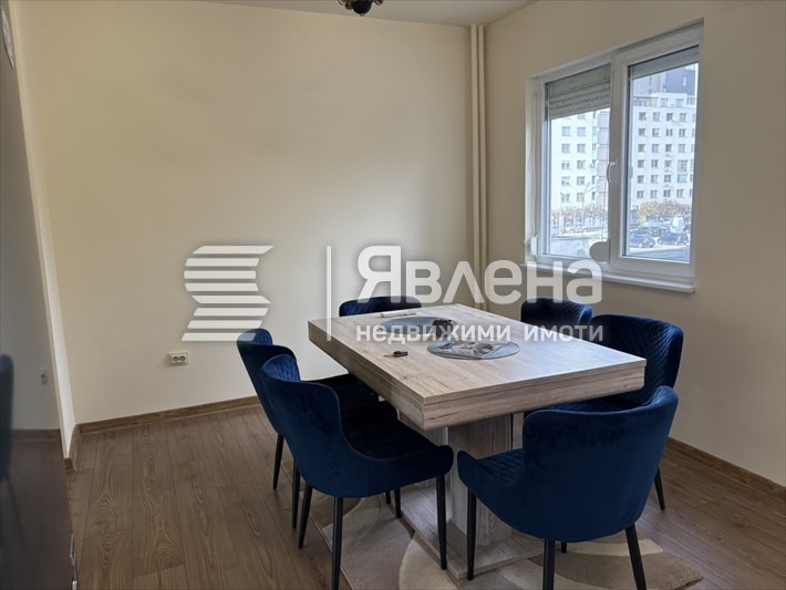 Продава 3-СТАЕН, гр. Пловдив, Южен, снимка 2 - Апартаменти - 53515375