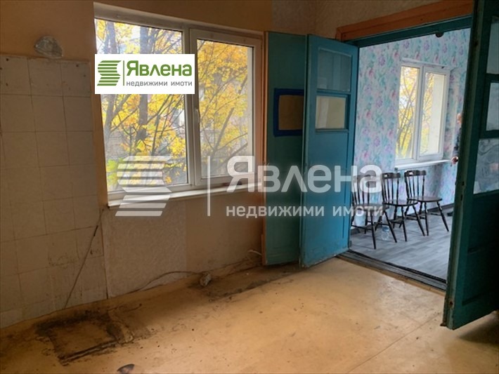 Продава 4-СТАЕН, гр. София, Център, снимка 2 - Aпартаменти - 49319243