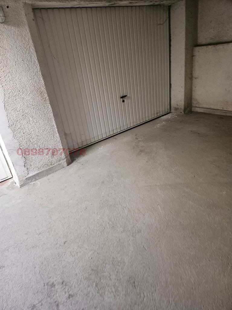 Продава ГАРАЖ, ПАРКОМЯСТО, гр. София, Лагера