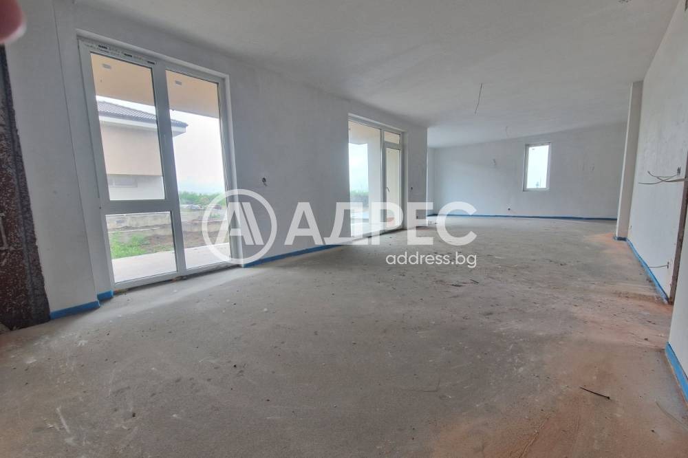 Продава КЪЩА, гр. София, с. Мрамор, снимка 2 - Къщи - 55061499