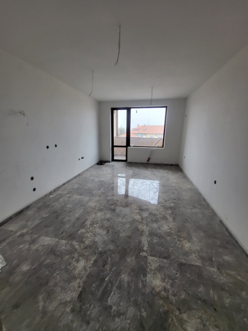 Продава 3-СТАЕН в град Плевен, Широк център - 98 кв.м / 165 000 € » 322 711.95 лв., ФОР СЕЛ РЕАЛ ЕСТЕЙТ