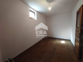 2 bedroom Briz, Varna 3