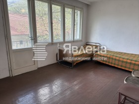 3+ спаваћа соба Нареченски бани, регион Пловдив 4