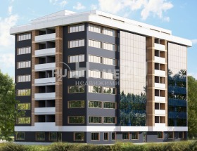 Escritório Grand Mol, Varna