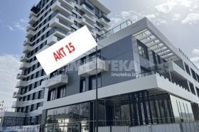 Üzlet Poligona, Sofia