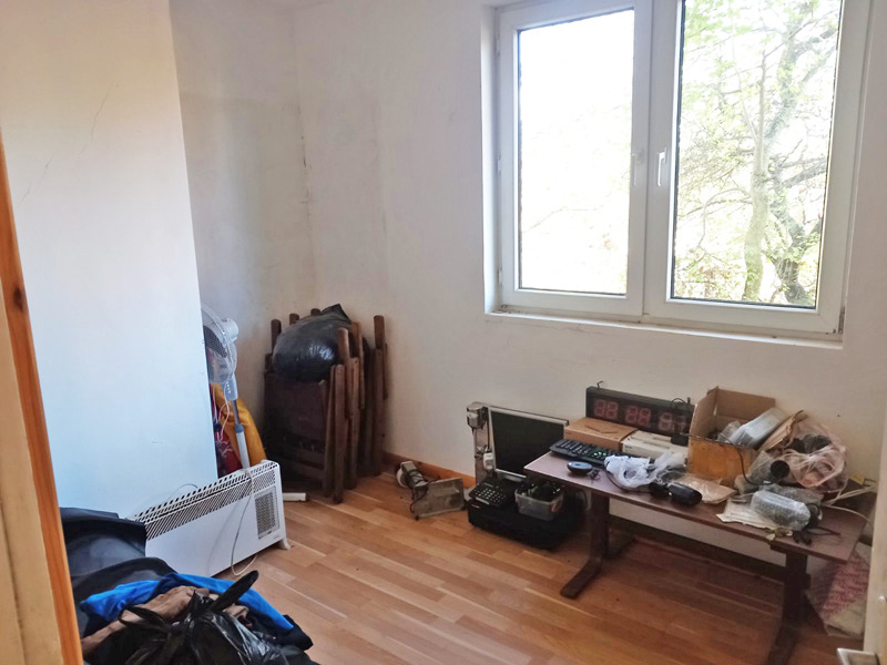 Продава КЪЩА, с. Туден, област София област, снимка 11 - Къщи - 53397661