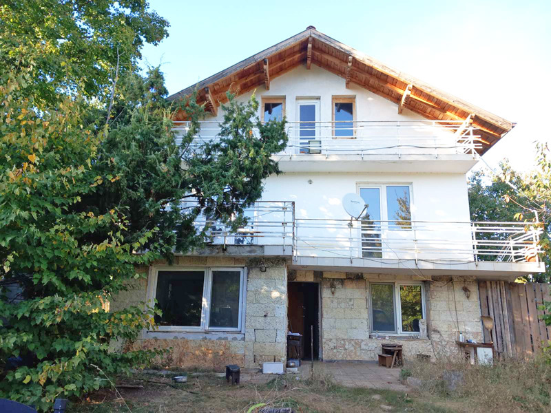 Продава КЪЩА, с. Туден, област София област