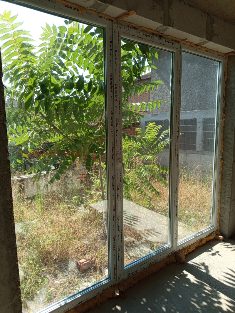 Продава КЪЩА, гр. Хасково, Тракийски, снимка 8 - Къщи - 52787505