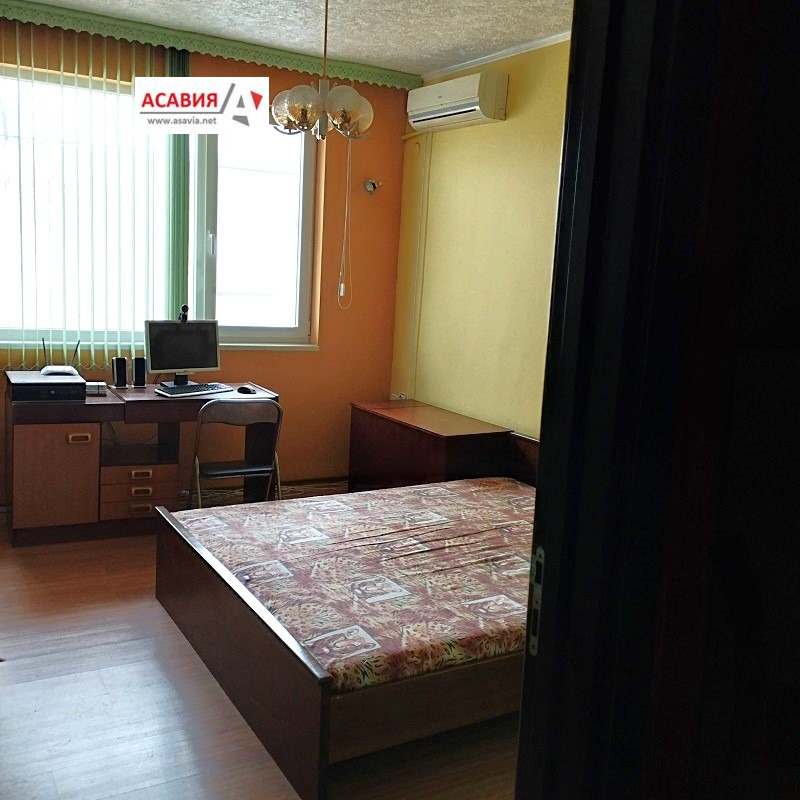 Продава КЪЩА, с. Стъргел, област София област, снимка 10 - Къщи - 54638147