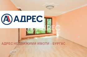 3+ bedroom Vazrazhdane, Burgas