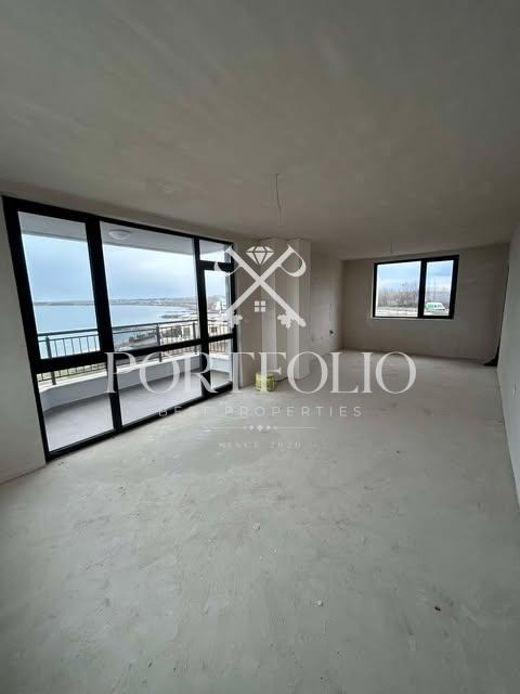 In vendita  1 camera da letto regione Burgas , Pomorie , 92 mq | 39947719
