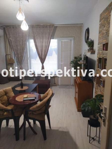Продава 2-СТАЕН, гр. Пловдив, Тракия, снимка 2 - Апартаменти - 55027000