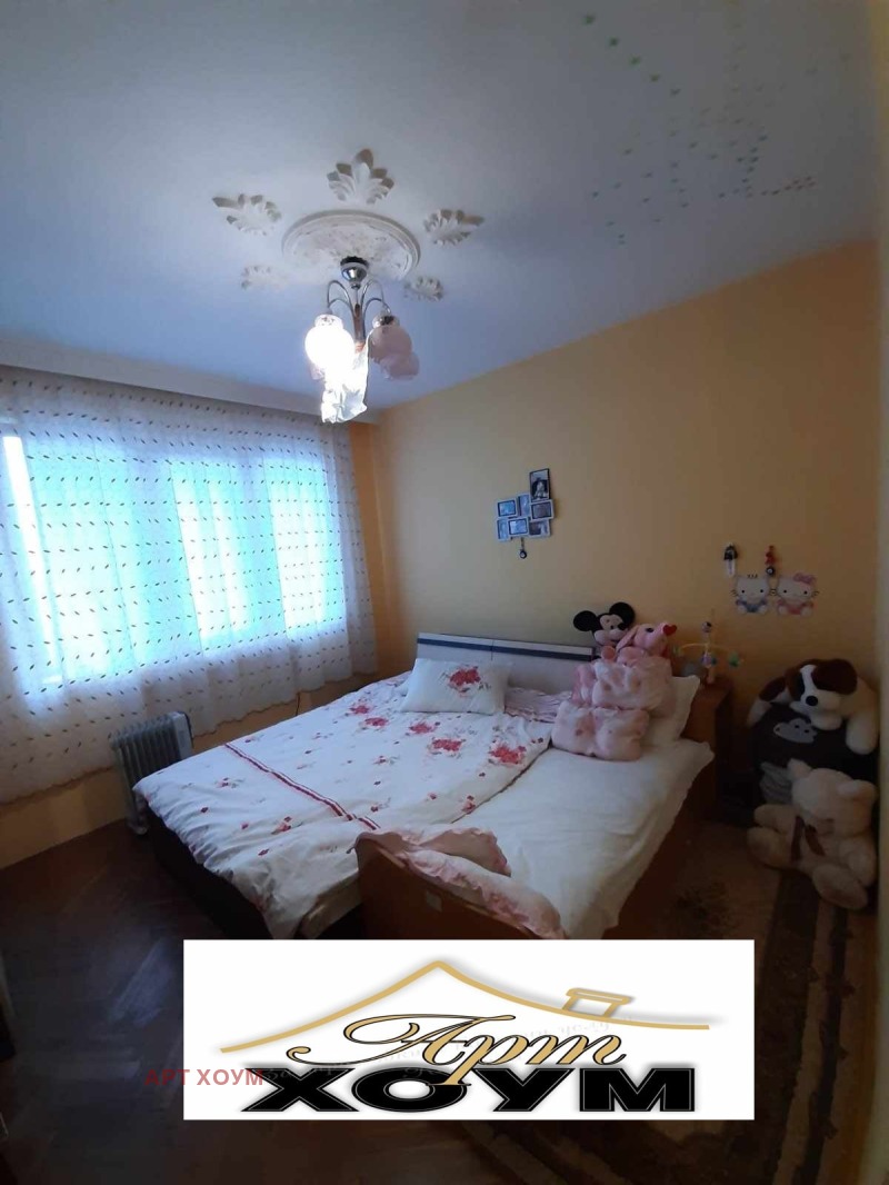 Продава  3-стаен град Шумен , Център , 98 кв.м | 98680614 - изображение [4]