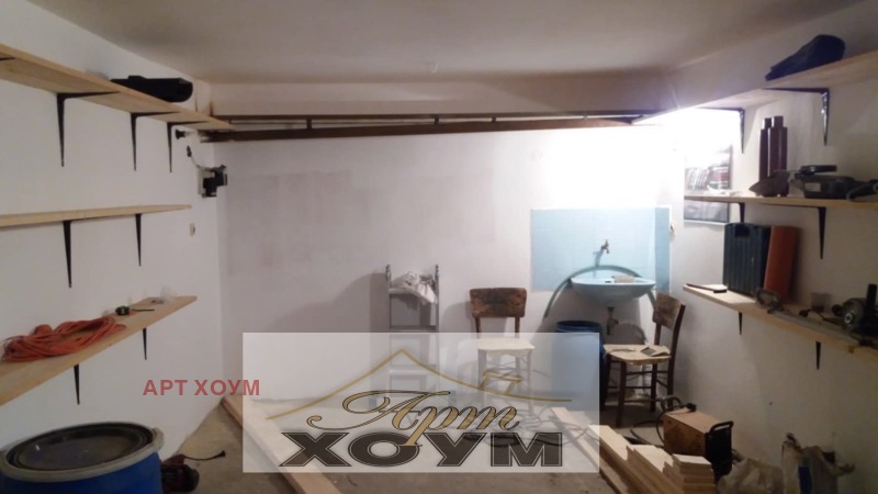 Продава  3-стаен град Шумен , Център , 98 кв.м | 98680614 - изображение [10]