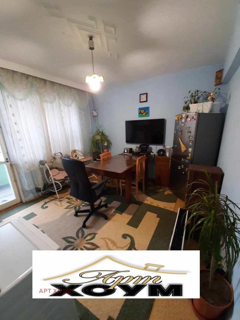 Продава  3-стаен град Шумен , Център , 98 кв.м | 98680614 - изображение [6]