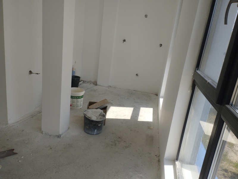 Продава 3-СТАЕН, гр. София, Враждебна, снимка 2 - Апартаменти - 52334984