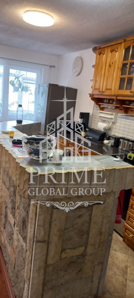 Продава 4-СТАЕН, гр. Варна, Лятно кино Тракия, снимка 4 - Апартаменти - 56069580