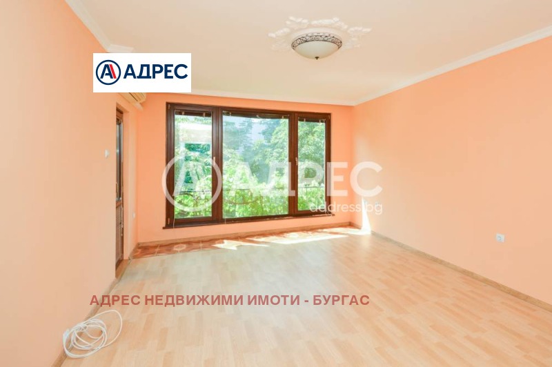 For Sale  3+ bedroom Burgas , Vazrazhdane , 105 sq.m | 69672705