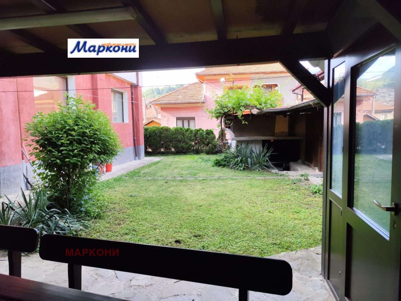 Till salu  Hus region Lovech , Teteven , 239 kvm | 85946676 - bild [9]