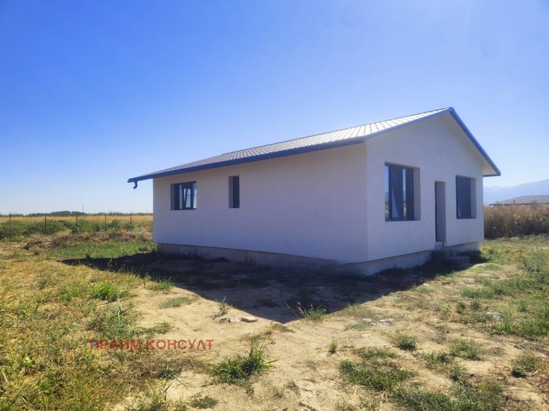 Продава  Къща област Пловдив , с. Оризари , 100 кв.м | 48703697 - изображение [2]