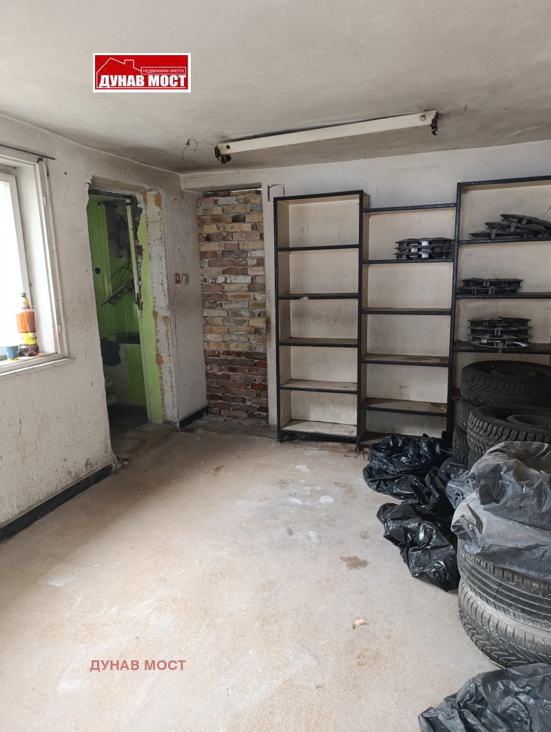 Продава ГАРАЖ, ПАРКОМЯСТО, гр. Русе, Родина 2, снимка 5 - Гаражи и паркоместа - 53451064