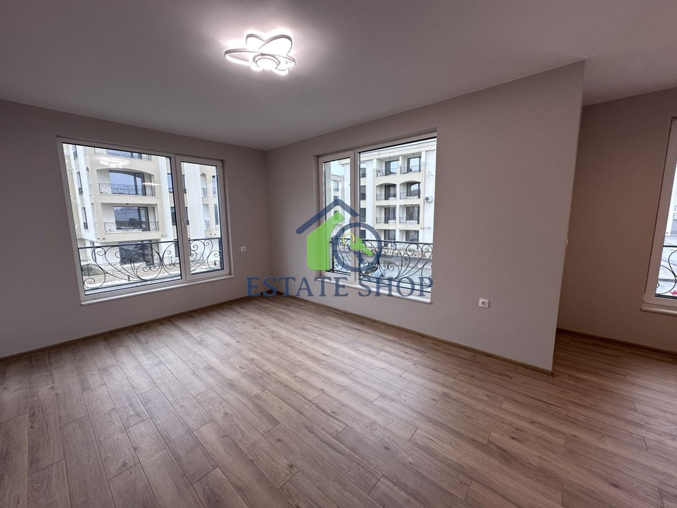 Продава 2-СТАЕН, гр. Пловдив, Кършияка, снимка 2 - Апартаменти - 54051969