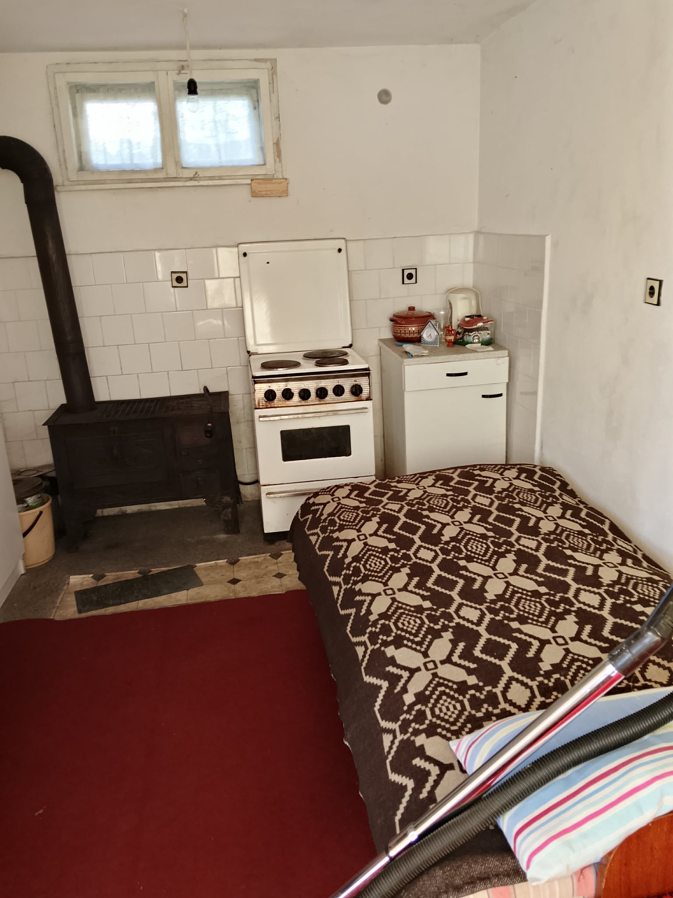 Продава КЪЩА, с. Типченица, област Враца, снимка 9 - Къщи - 55652550