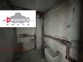   , ,  7