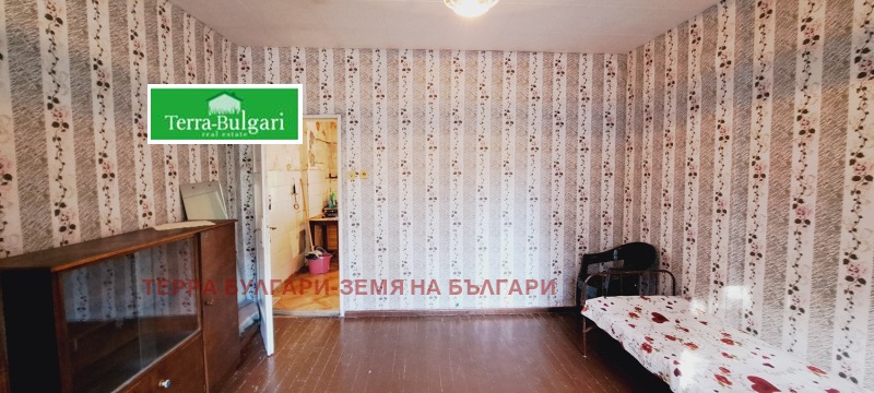 Продава  1-стаен град Перник , Център , 38 кв.м | 25902618 - изображение [5]