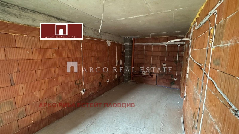 À venda  Estúdio Plovdiv , Iujen , 38 m² | 79270961 - imagem [2]