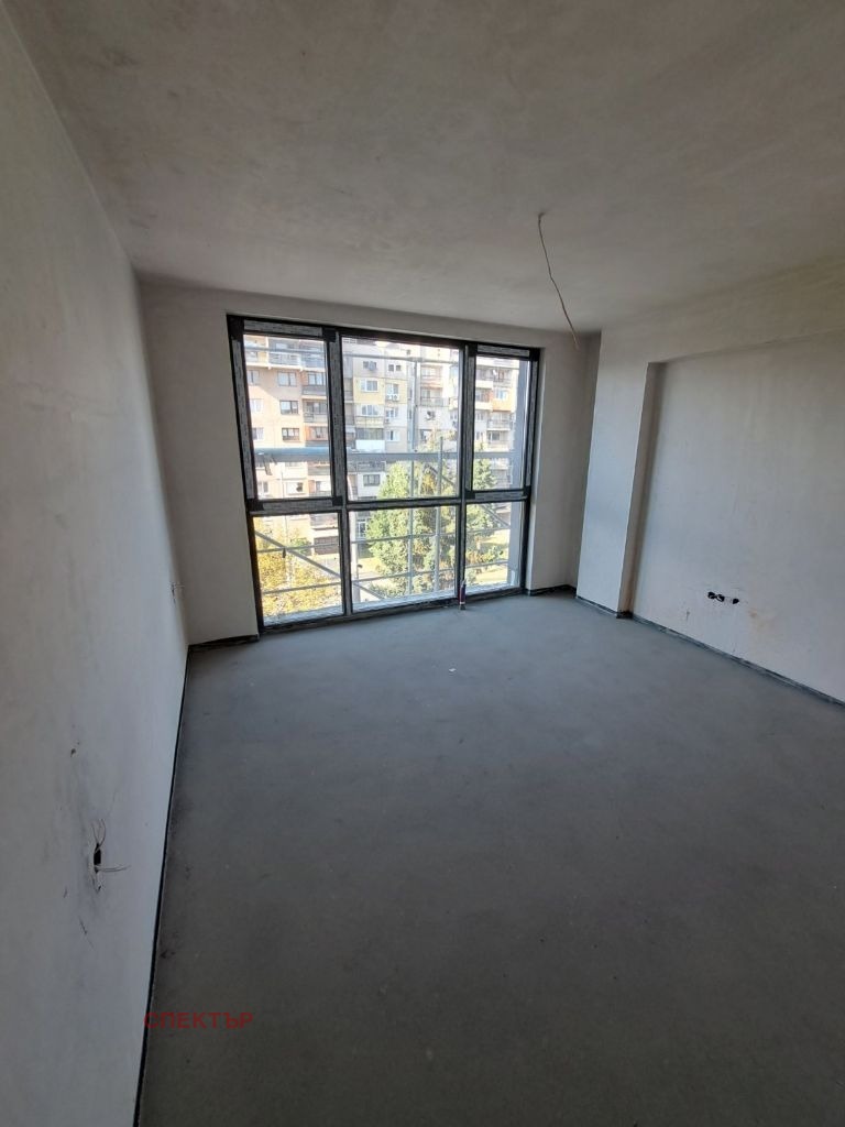Продава 3-СТАЕН, гр. Перник, Изток, снимка 5 - Апартаменти - 55748650