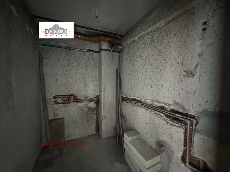 À venda  Mais de 3 quartos Sofia , Liulin 7 , 147 m² | 53601190 - imagem [2]